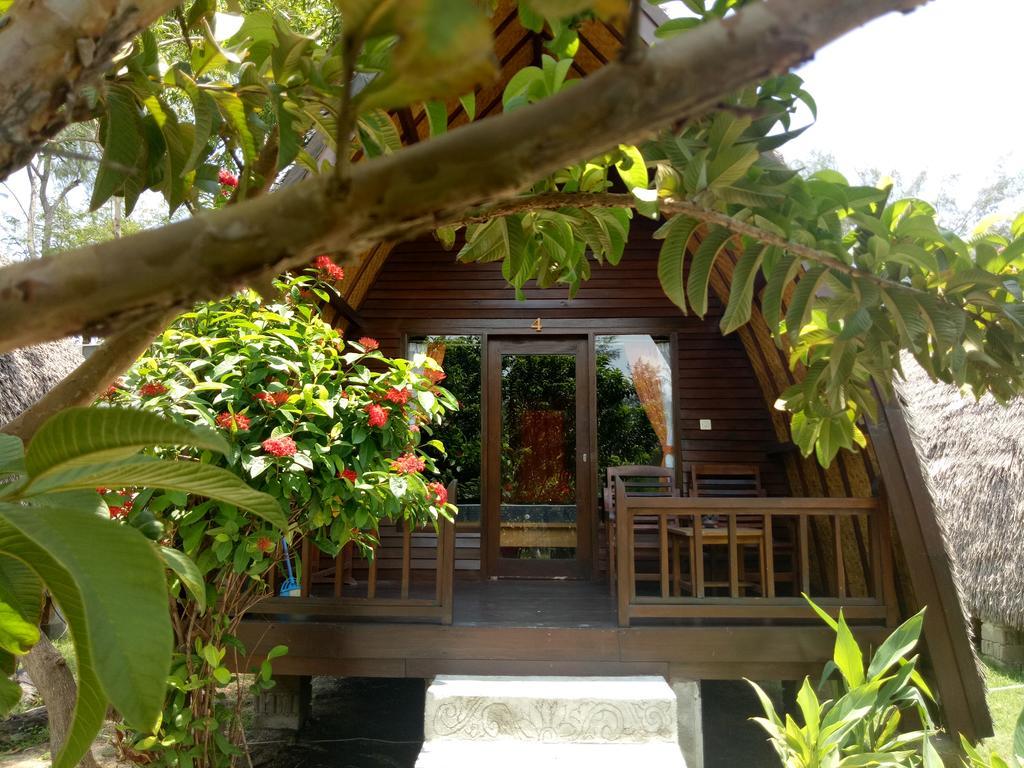 מלון Pemenang Rose Bungalow מראה חיצוני תמונה