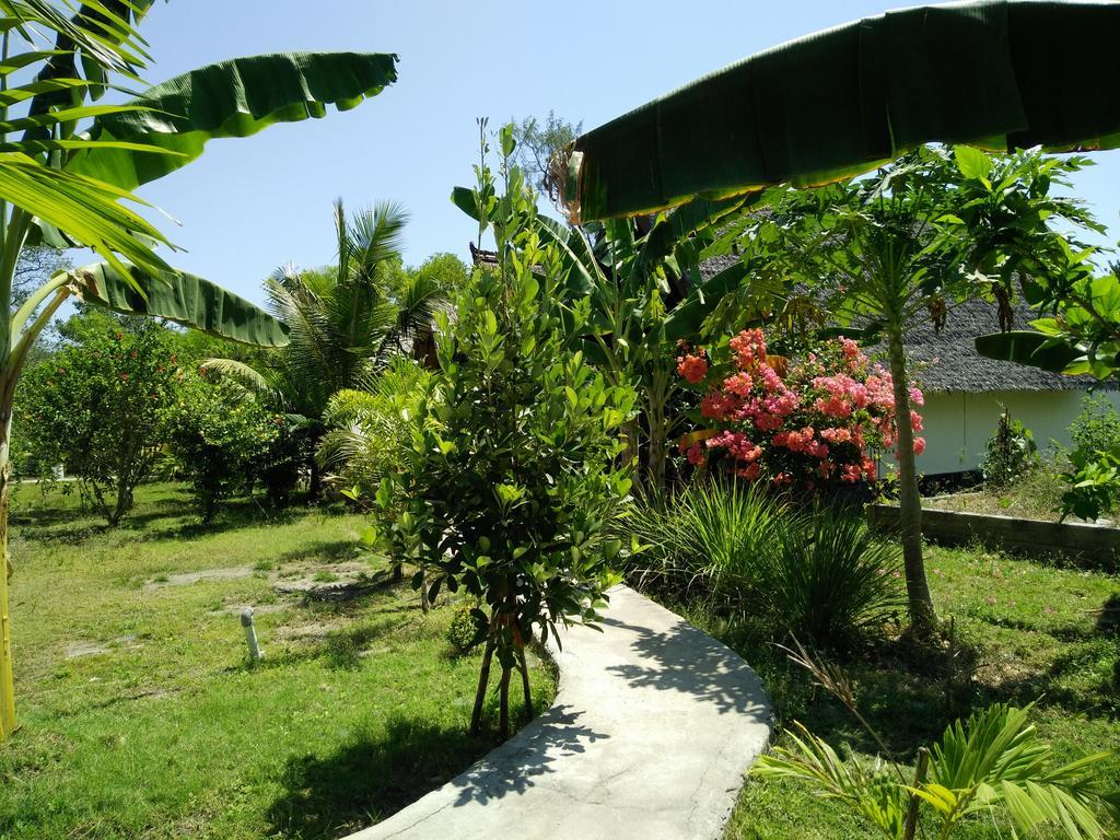 מלון Pemenang Rose Bungalow מראה חיצוני תמונה