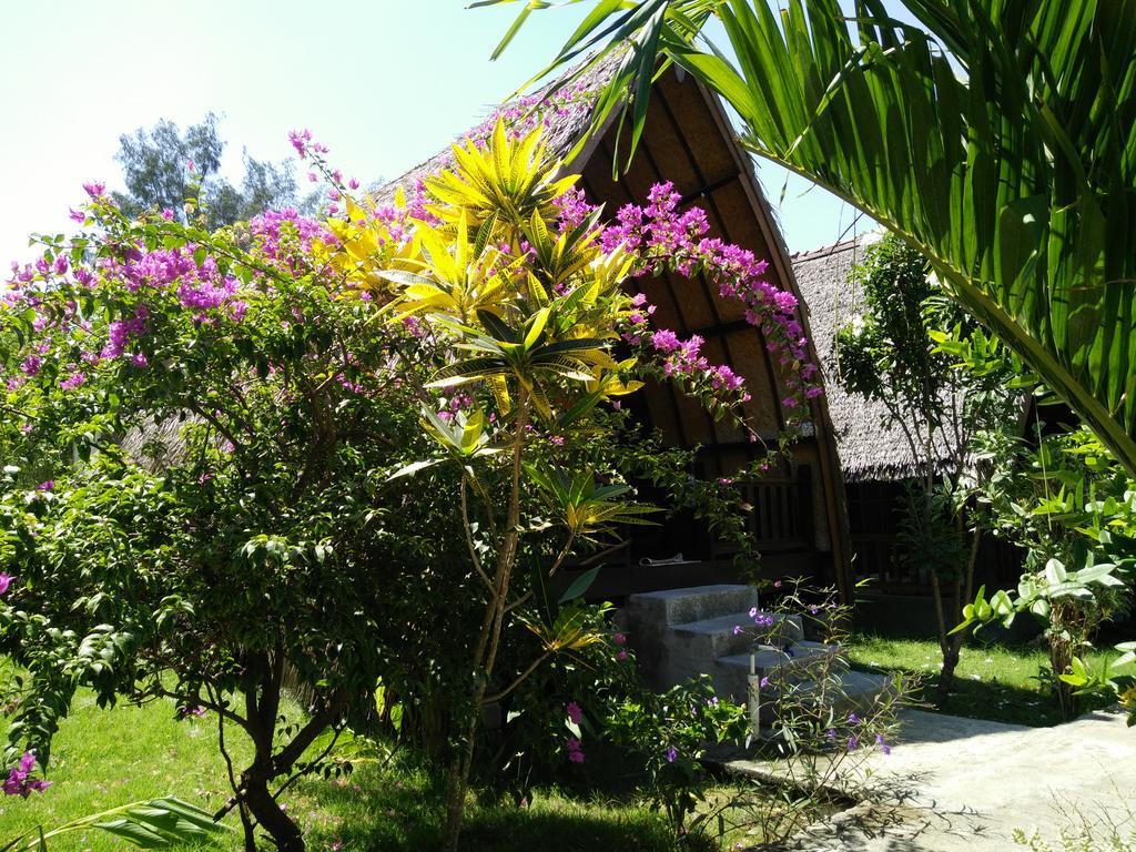 מלון Pemenang Rose Bungalow מראה חיצוני תמונה