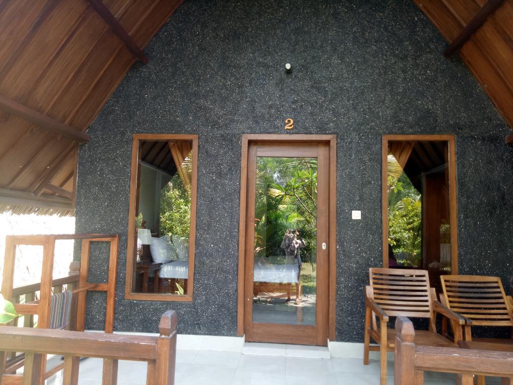 מלון Pemenang Rose Bungalow מראה חיצוני תמונה