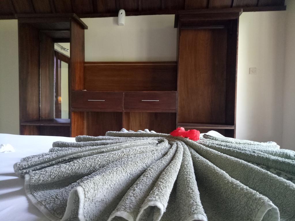מלון Pemenang Rose Bungalow מראה חיצוני תמונה